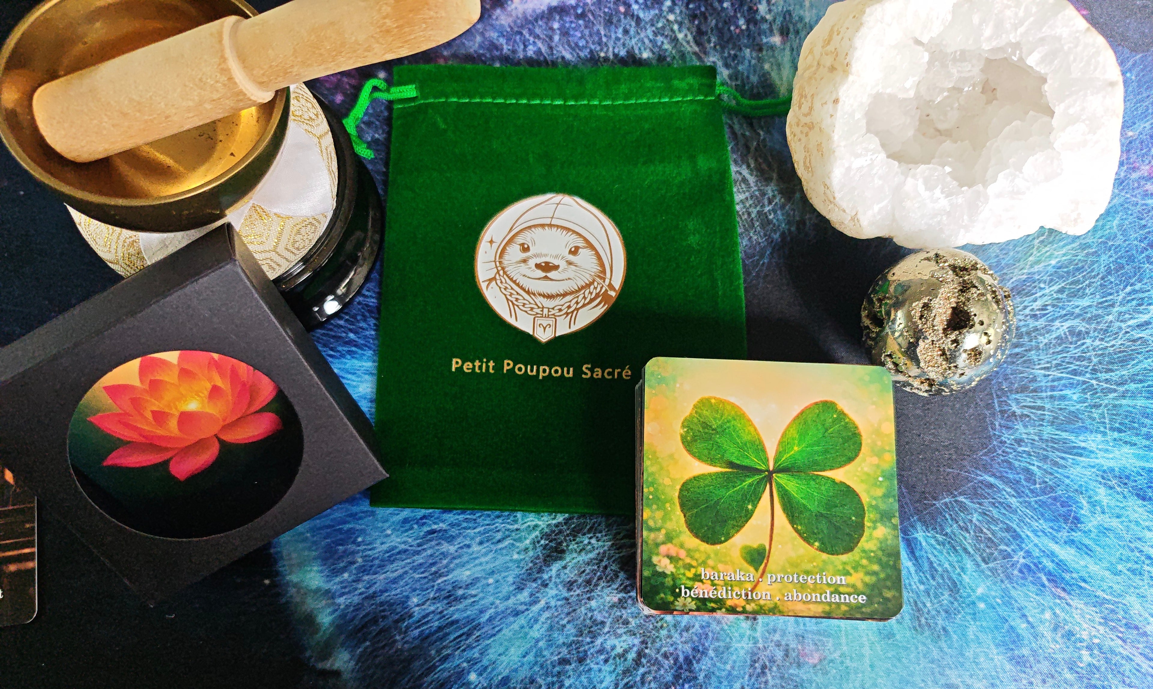 Petit Poupou Sacré - Oracle Divinatoire artisanal de 60 cartes