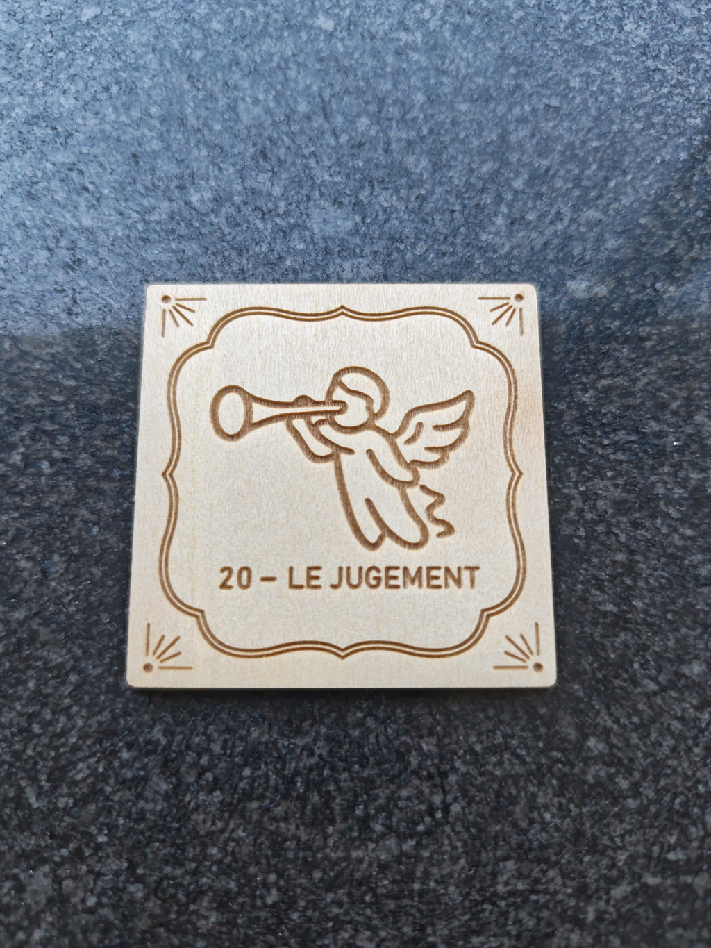 Cartes oracle Sylva Sacra Arcana en bois de bouleau, ensemble artisanal de 23 pièces pour divination, par POUPOU Tarot.