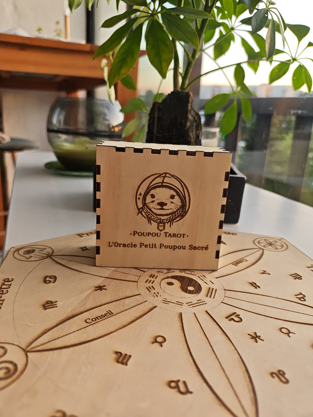 Petit Poupou Sacré - Oracle Divinatoire artisanal de 60 cartes